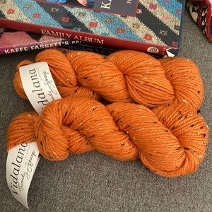 Vidalana Tweedy Sheep Yarn by Knitcrate NWT!!